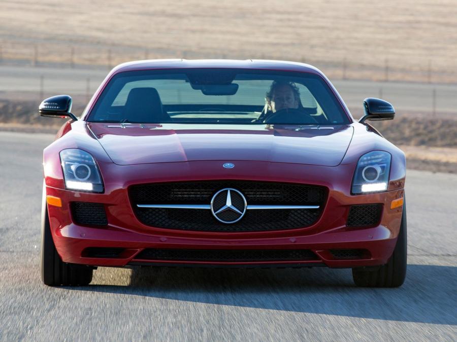  Mercedes-Benz SLS AMG GT 2012 года  (US) (фото 23 из 27)